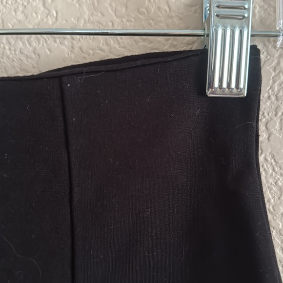 Super High Rise Shorts - Picture 2 of 3